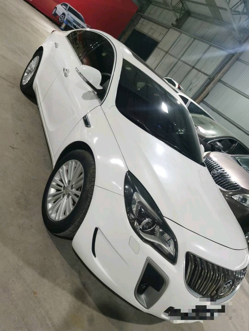 临沂16年别克君威2