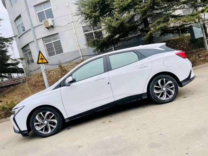 枣庄23年别克velite63