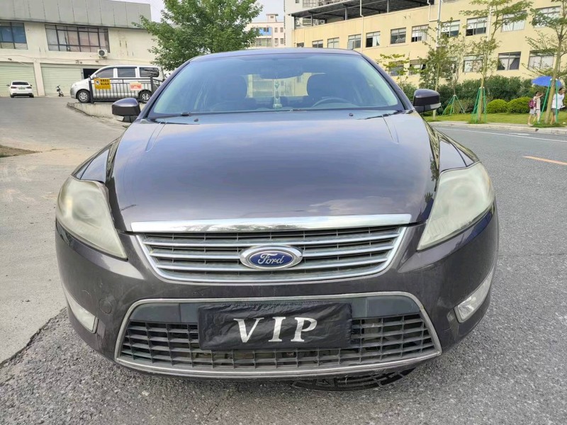 广州10年福特蒙迪欧-致胜1