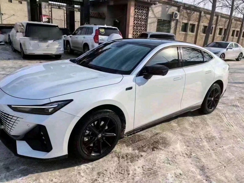 邢台23年长安汽车UNI-V3