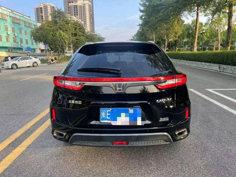 汕头18年本田URV9