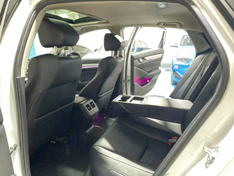 徐州19年本田雅阁4