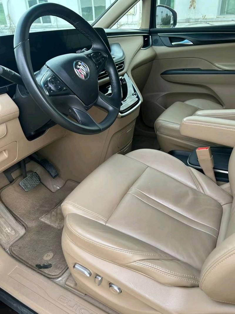 徐州21年别克GL86