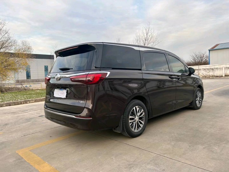 徐州21年别克GL87