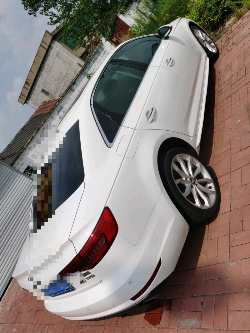 临沂17年奥迪A4L8