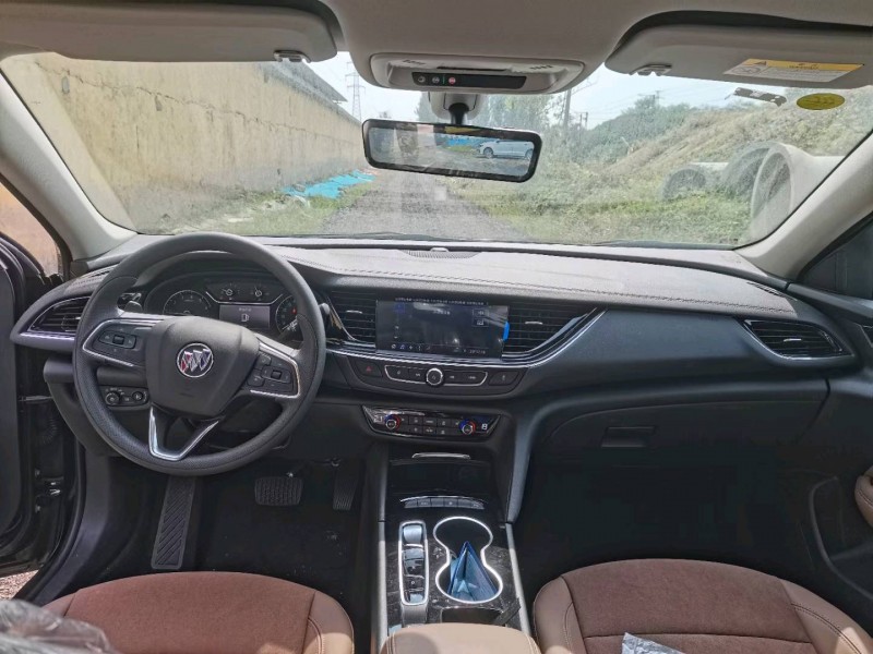 临沂22年别克君威4