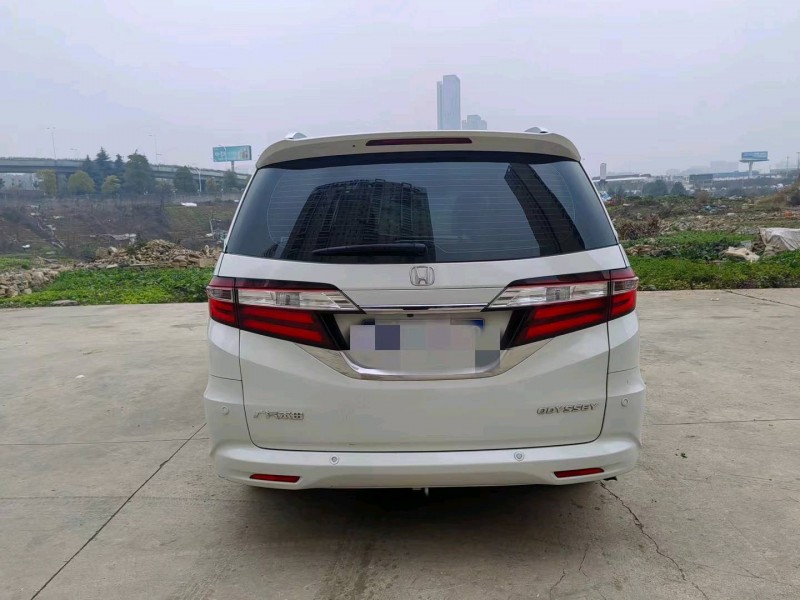 貴陽19年本田奧德賽8