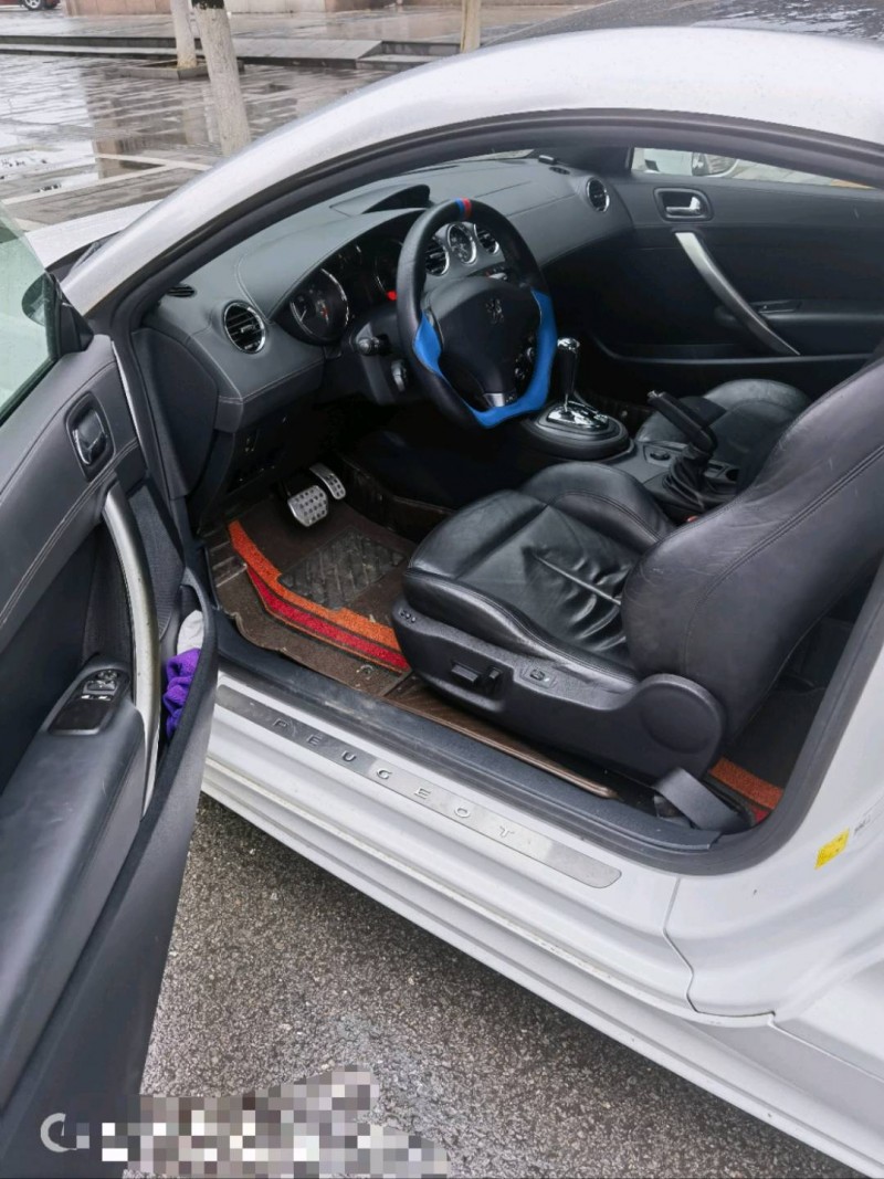 株洲12年標致RCZ5