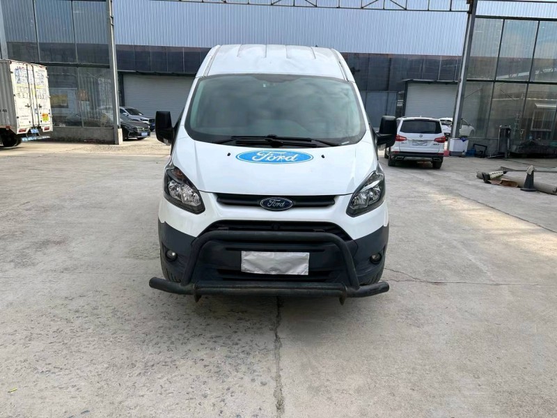 徐州19年福特全顺1