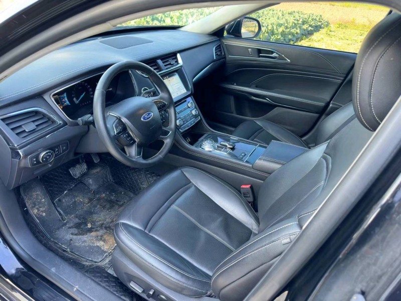 广州17年福特金牛座6