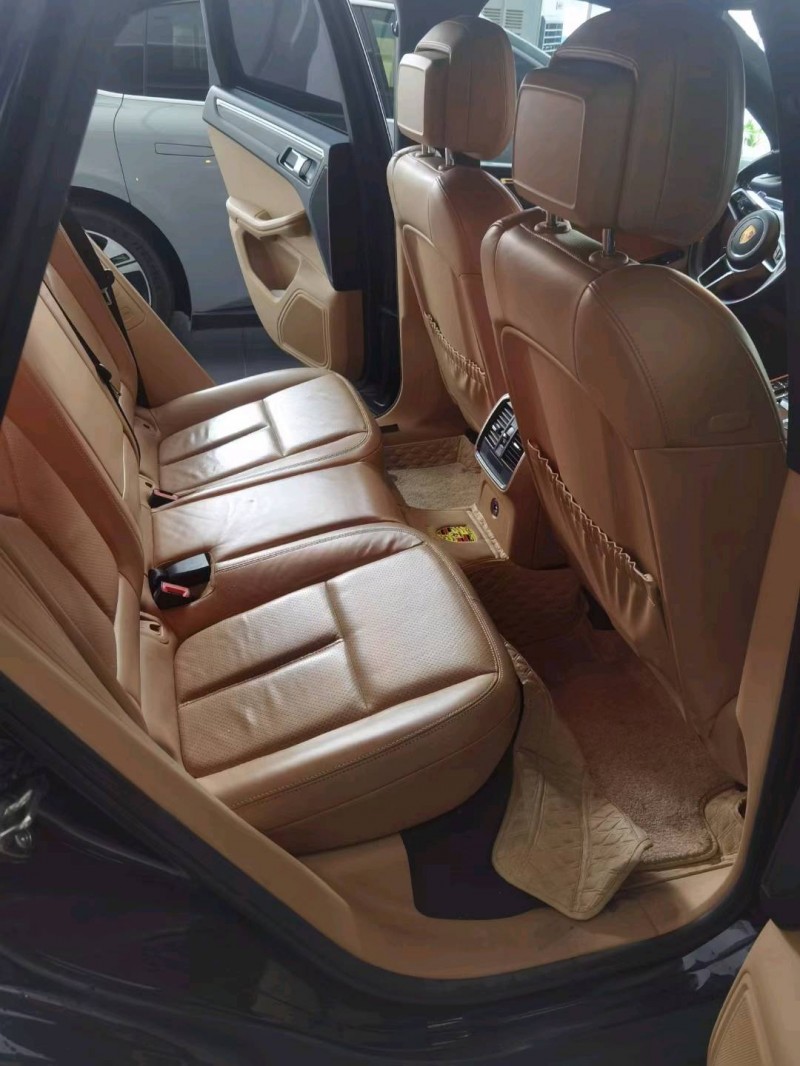 广州18年保时捷Macan3