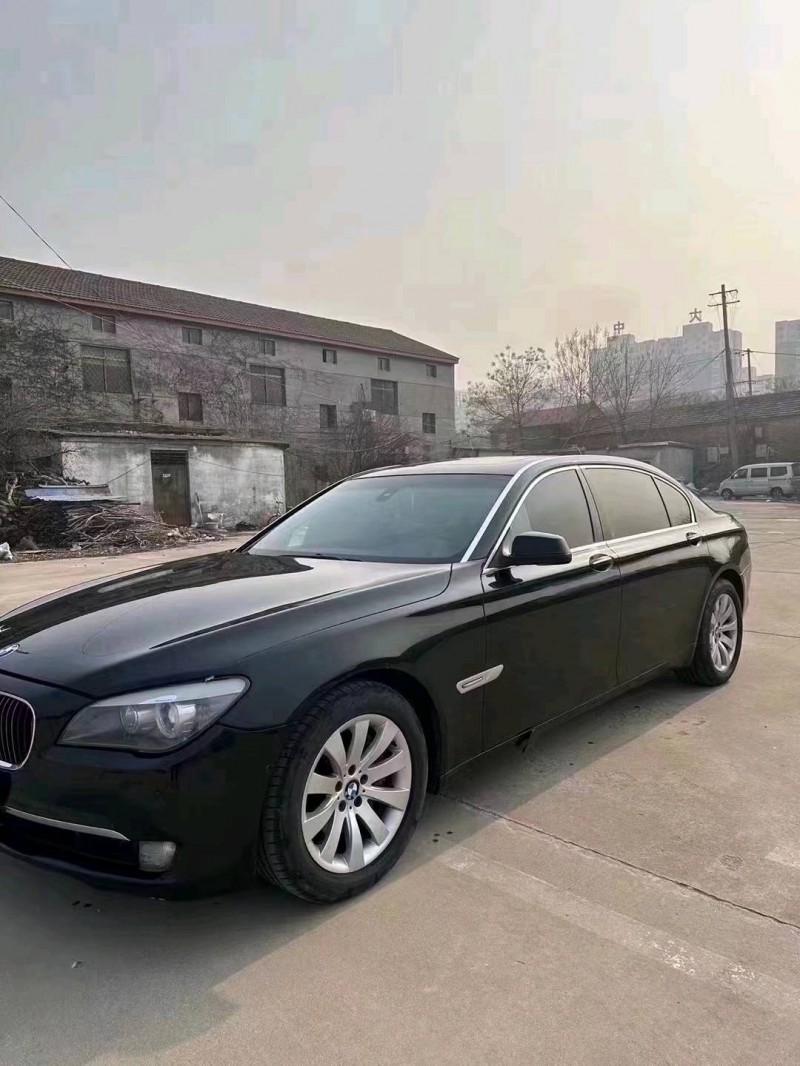 济南20年宝马7系4