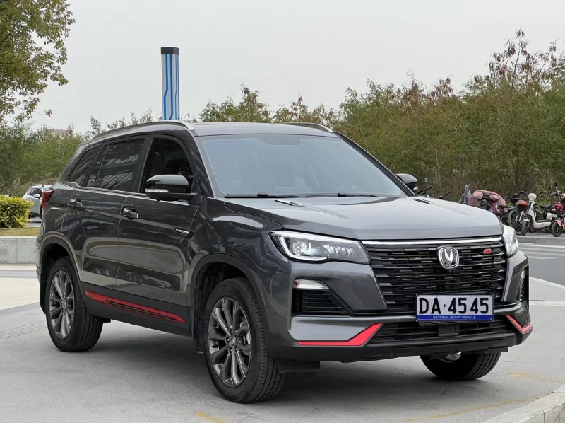 东莞23年长安汽车CS752