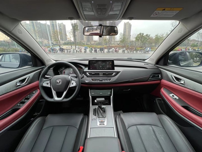 东莞23年长安汽车CS754