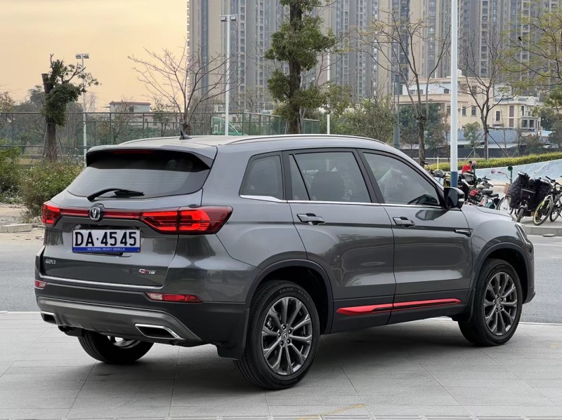 东莞23年长安汽车CS758