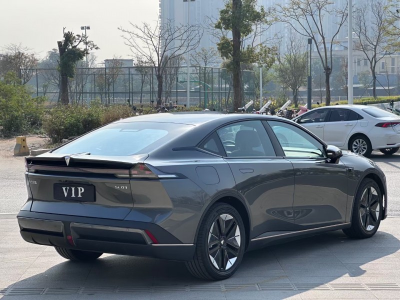 东莞23年长安汽车深蓝8