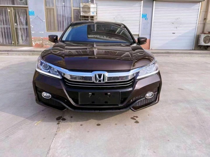 东营18年本田雅阁1