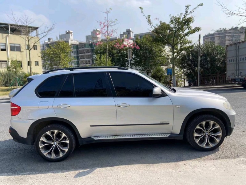 广州10年宝马X54