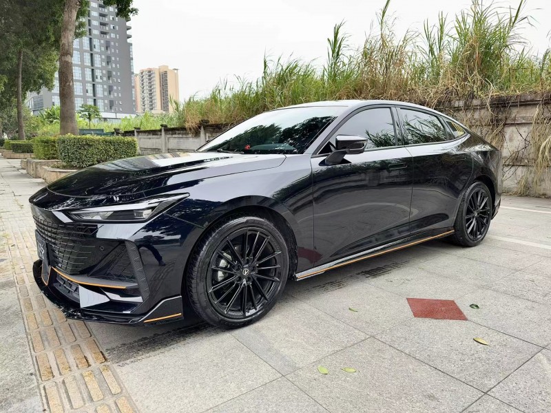 东莞23年长安汽车UNI-V2