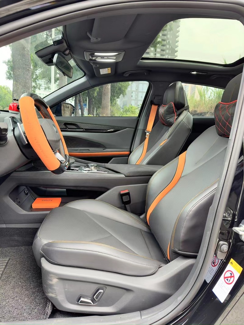 东莞23年长安汽车UNI-V4