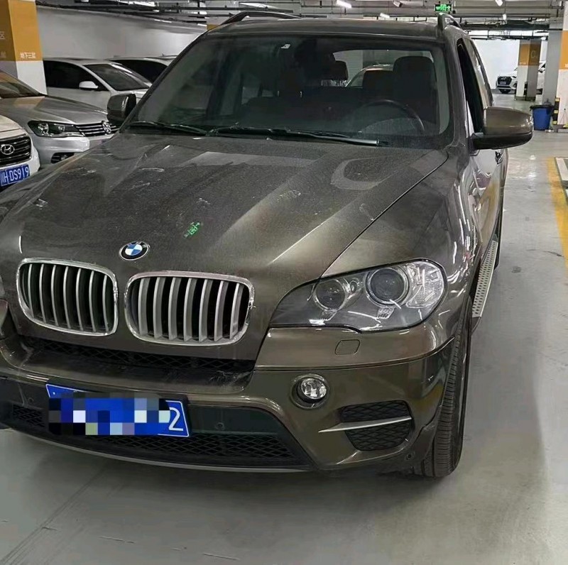 广州14年宝马X58