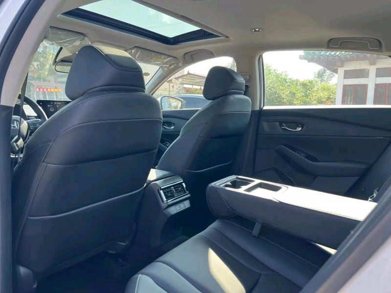 枣庄23年本田雅阁8