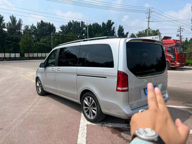 枣庄20年奔驰V9