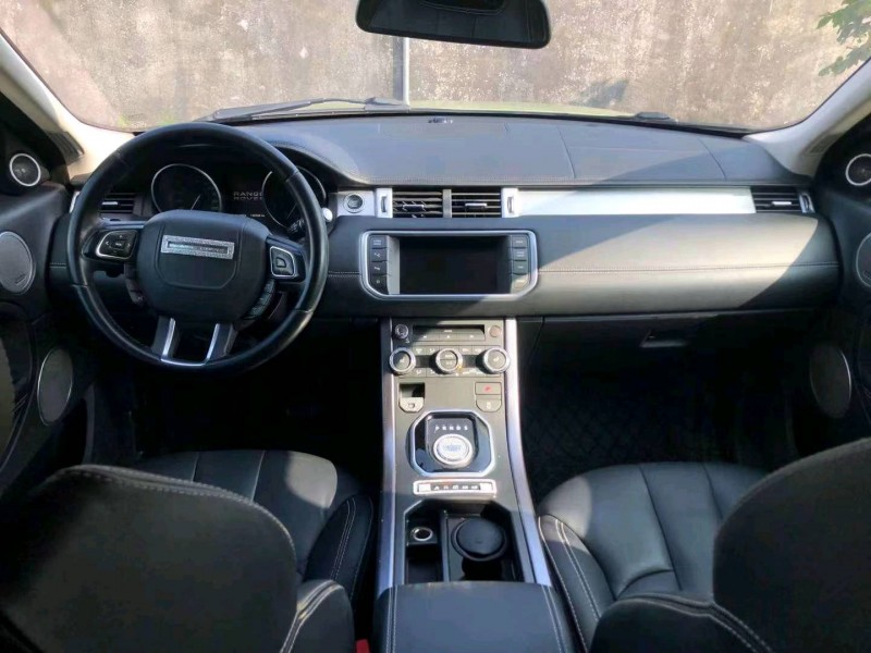 汕头12年路虎极光8