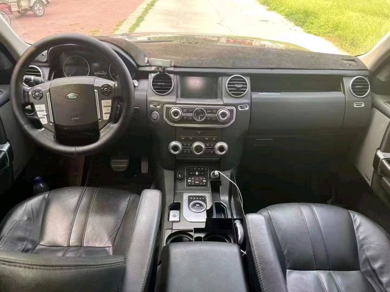 东营13年路虎发现8