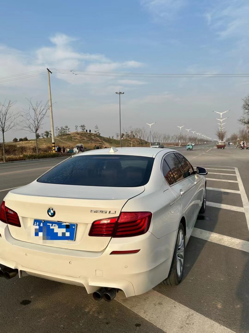 济宁14年宝马5系9