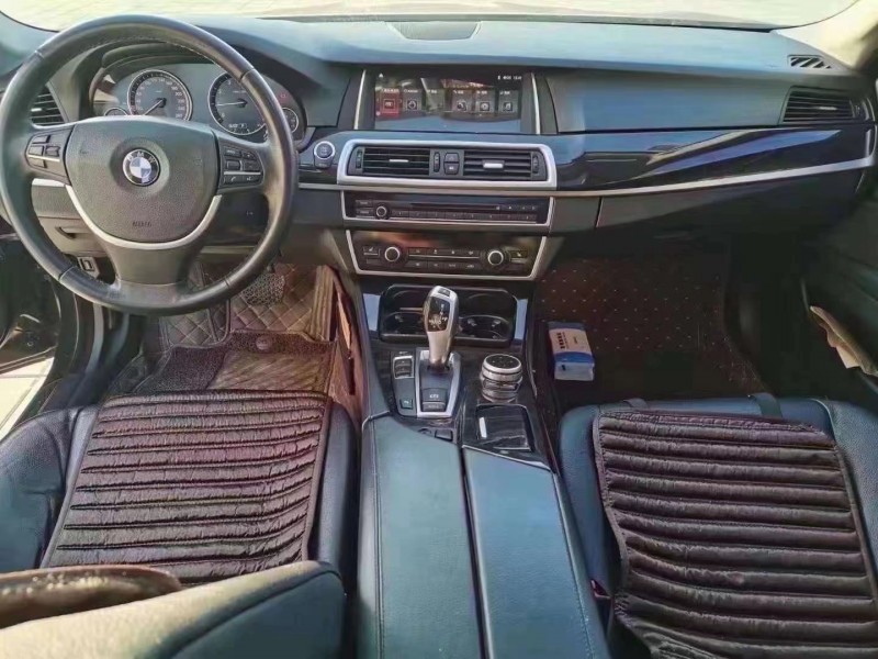 济宁13年宝马5系6