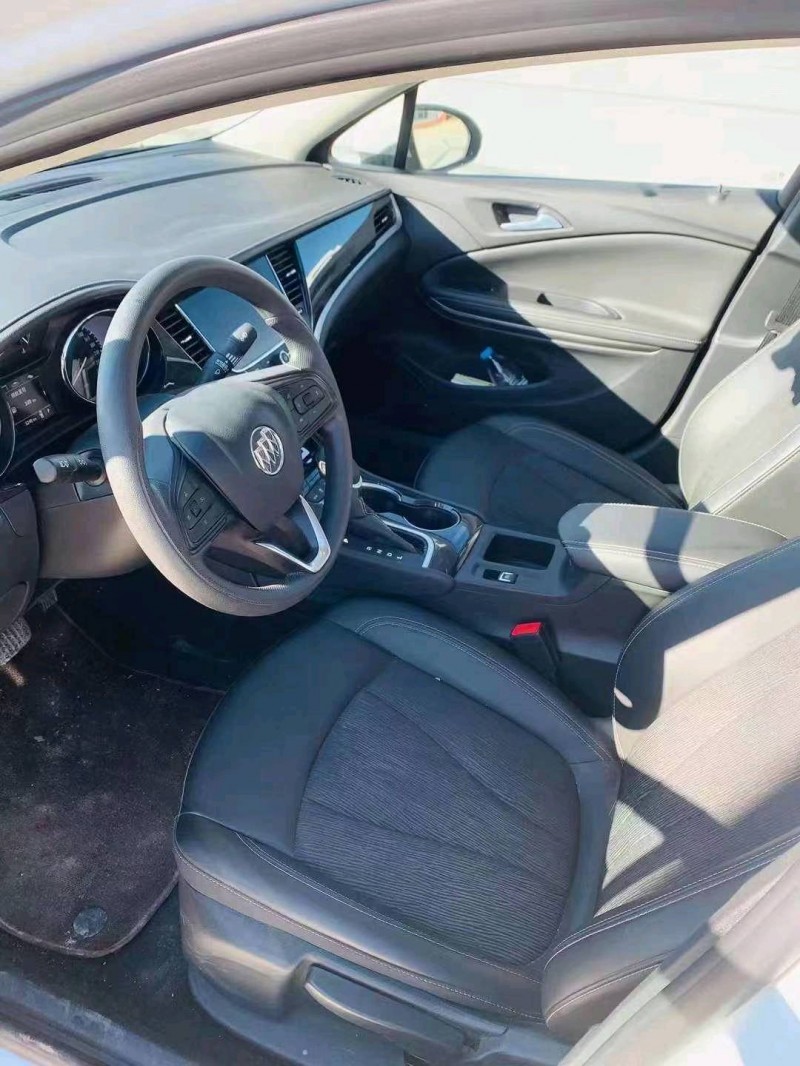 枣庄20年别克威朗9