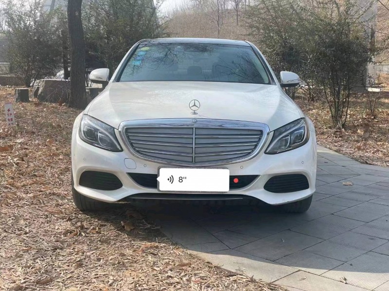 东营17年奔驰C1