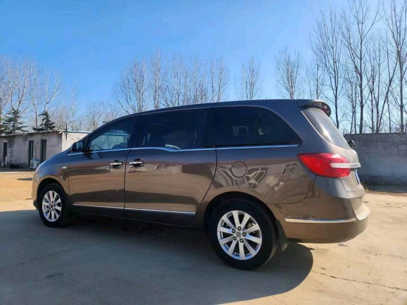 枣庄17年别克GL83