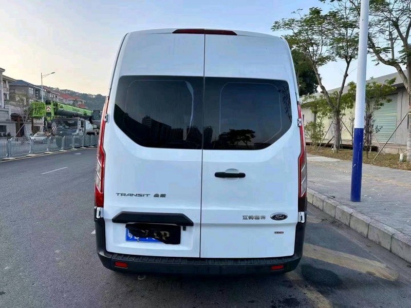 深圳18年福特全顺4