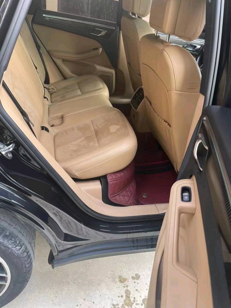 梧州17年保時捷Macan7