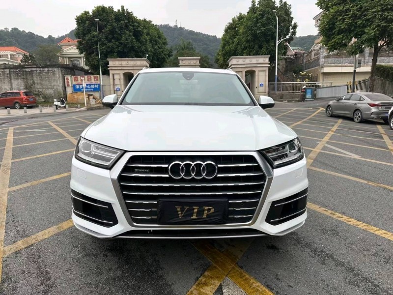 深圳16年奥迪Q71
