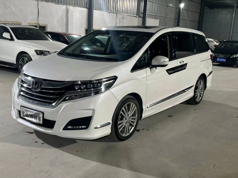 深圳16年本田艾力绅3