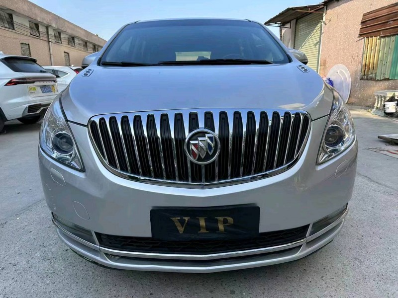 深圳11年别克GL81