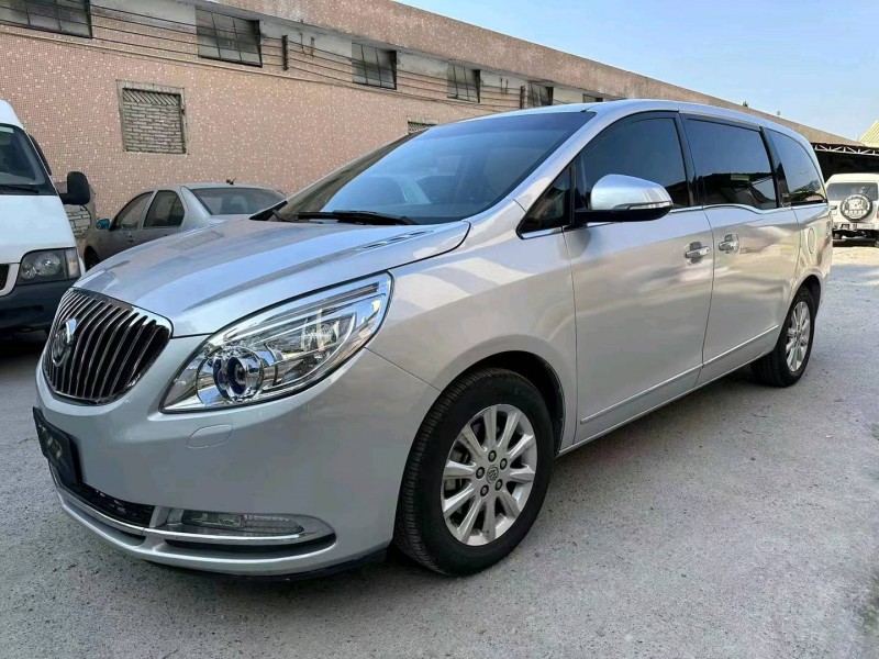 深圳11年别克GL82