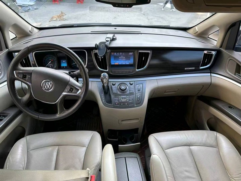 深圳11年别克GL86