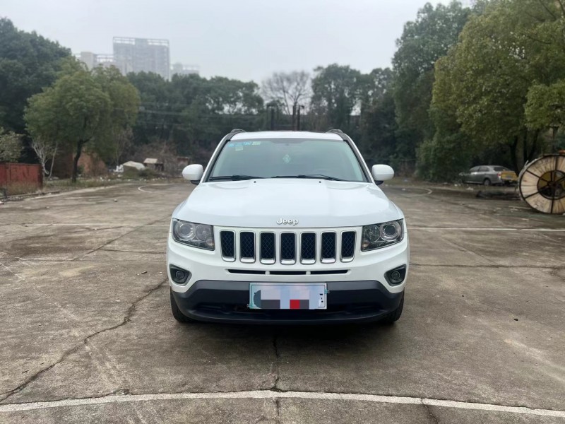 上饒15年Jeep指南者1