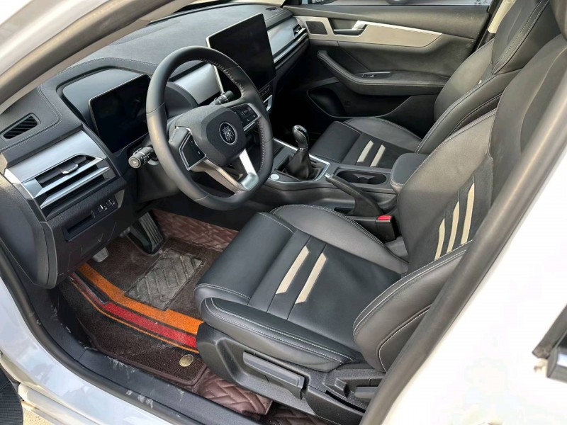 广州19年比亚迪秦6