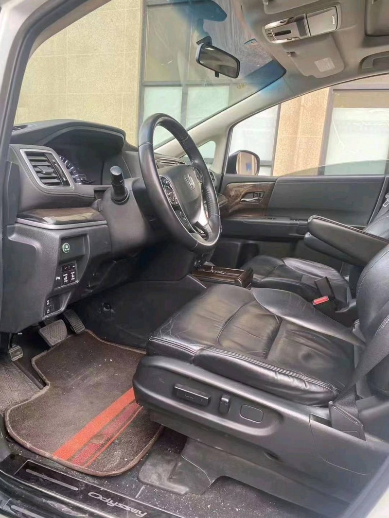 东营16年本田奥德赛6