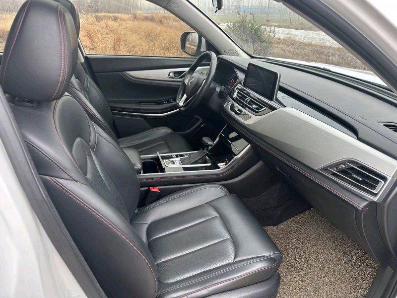 徐州19年长安汽车CS757