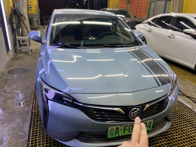 广州22年别克微蓝1