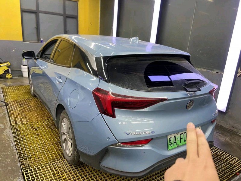 广州22年别克微蓝2