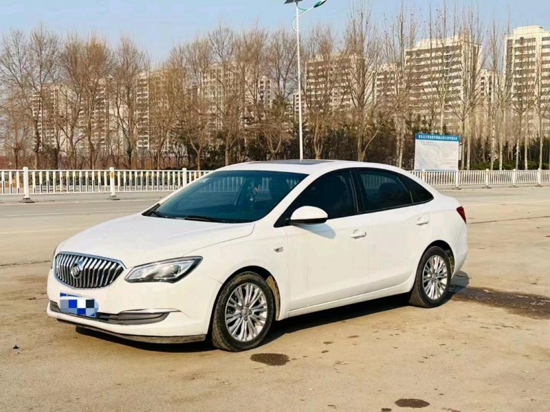 枣庄17年别克英朗2