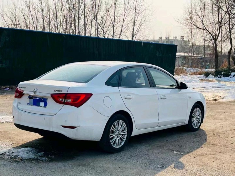 枣庄17年别克英朗4