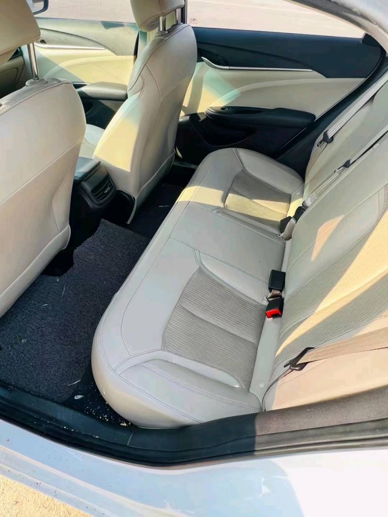 枣庄17年别克英朗8